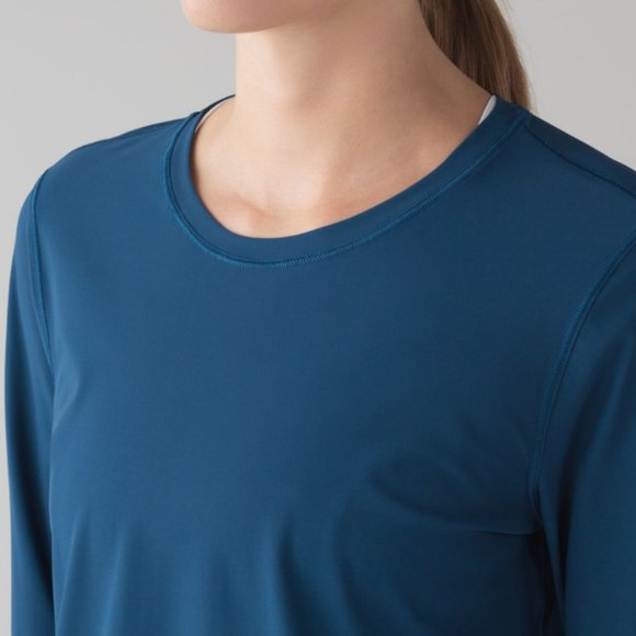Lululemon Sole Training Long Sleeve - Picture 2 of 6